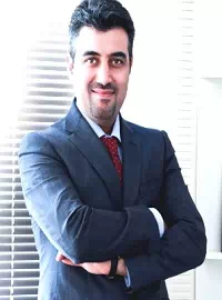 دکتر مسعود صابری بهترین جراح تعویض مفصل لگن
